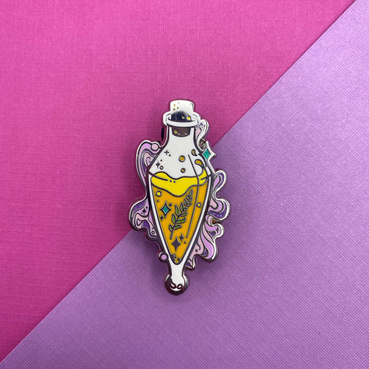 Liquid Luck Felix Felicis potion hard enamel pin | Funky Punky Designs
